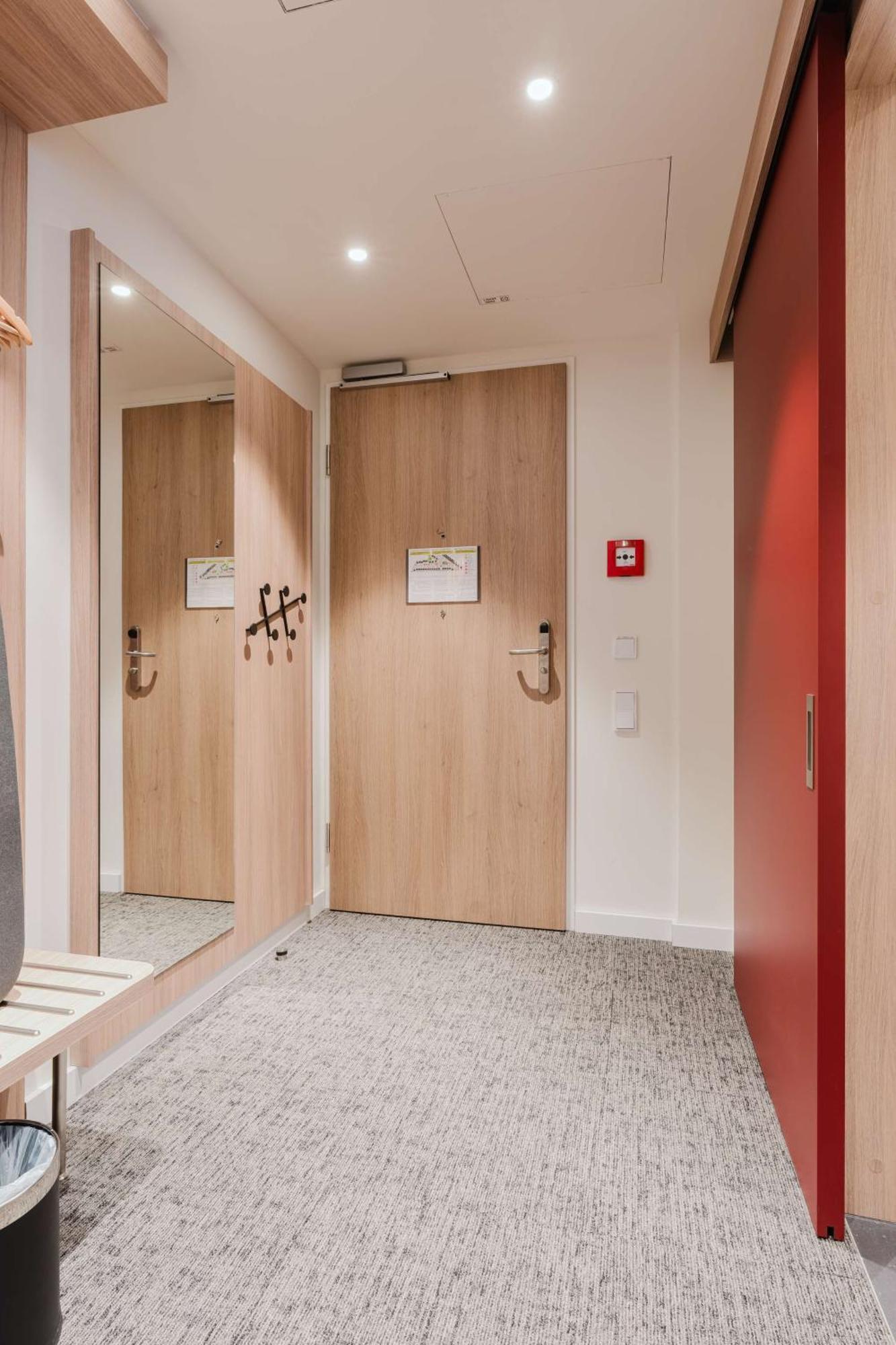 Hampton By Hilton Vienna City West Exterior photo