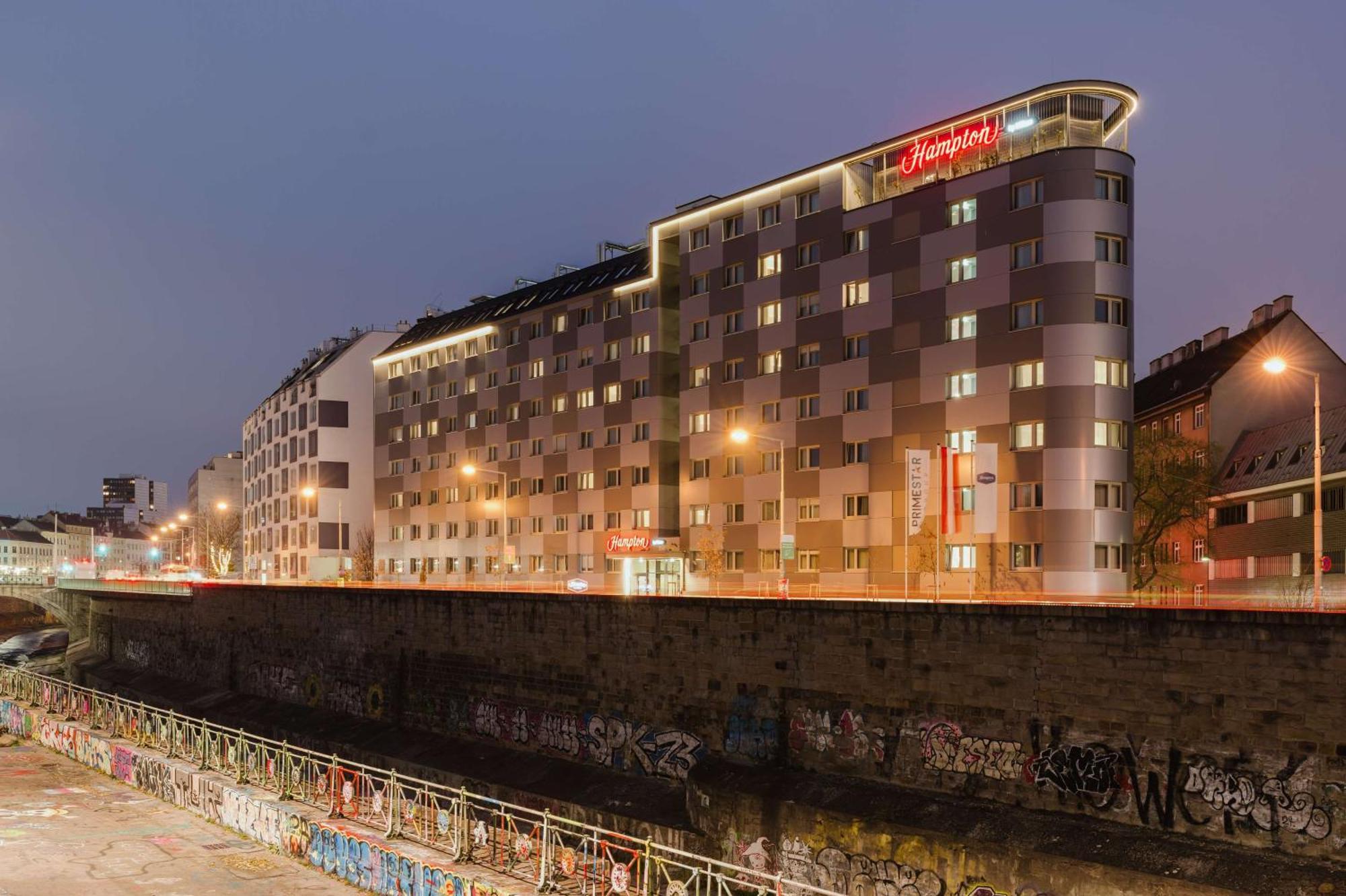 Hampton By Hilton Vienna City West Exterior photo